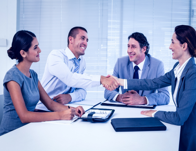 business-team-having-meeting